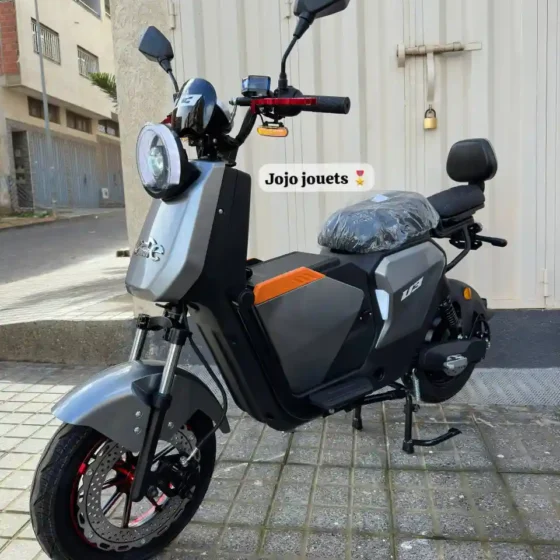 Vue 4 de MOTO ÉLECTRIQUE U3 PERFORMANCE 2000W - Emove