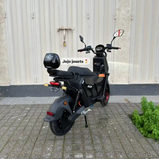 Vue 14 de MOTO ÉLECTRIQUE U3 PERFORMANCE 2000W - Emove