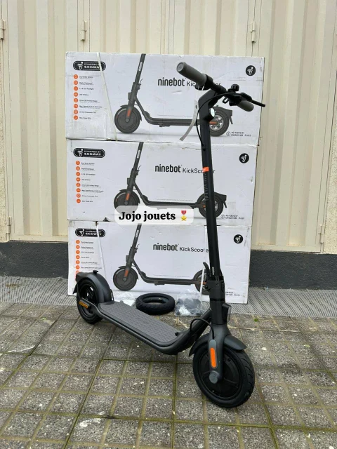 Vue 2 de Trottinette Électrique Ninebot F25E - SEGWAY
