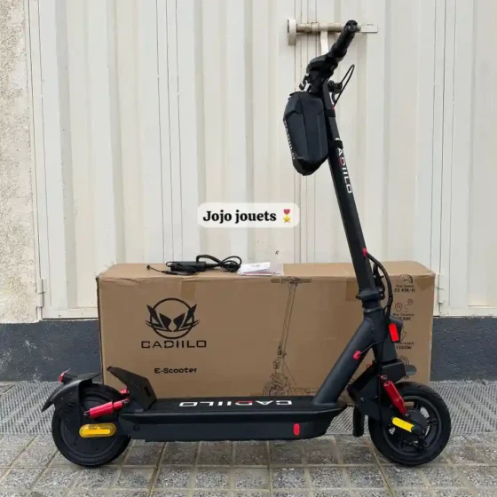 Vue 3 de Trottinette Électrique CADIILO Classic ES1005