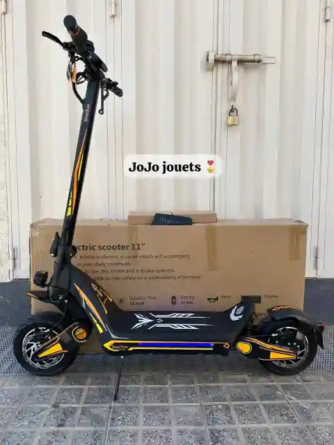 Vue 4 de Trottinette Électrique DRIVETRON DT06 60V