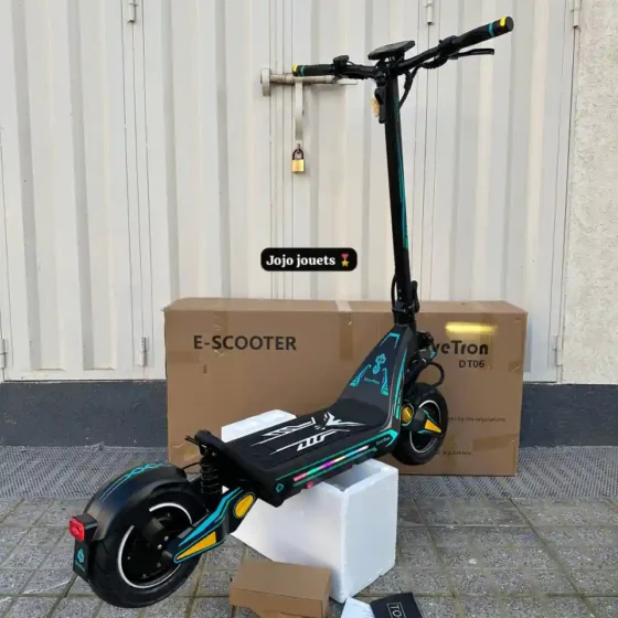 Vue 12 de Trottinette Électrique DRIVETRON DT06 60V