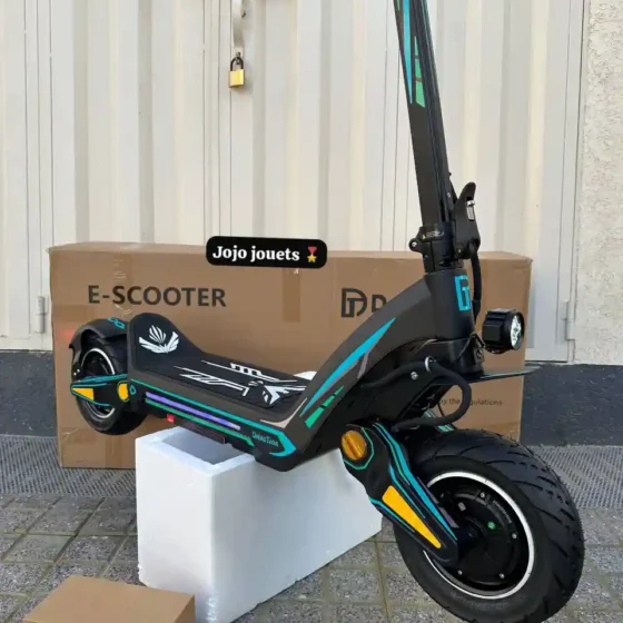 Vue 13 de Trottinette Électrique DRIVETRON DT06 60V