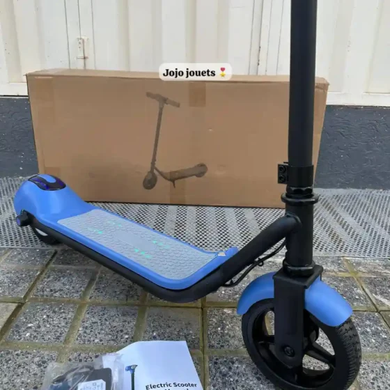Vue 12 de Trottinette électrique pour enfants Phantom Bluetooth 24V