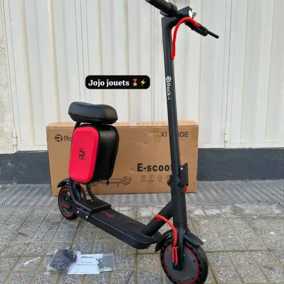 Vue 2 de Trottinette Électrique ROCK-I X1 GLIDE PLUS