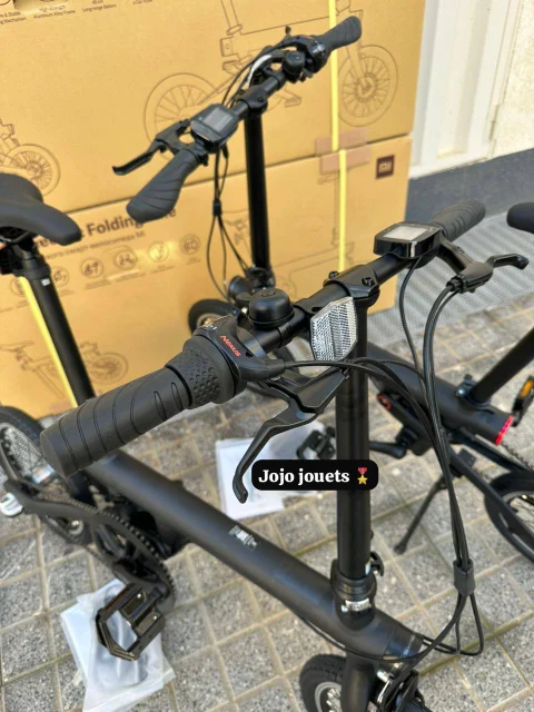 Vue 11 de Vélo électrique XIAOMI FOLDING BIKE