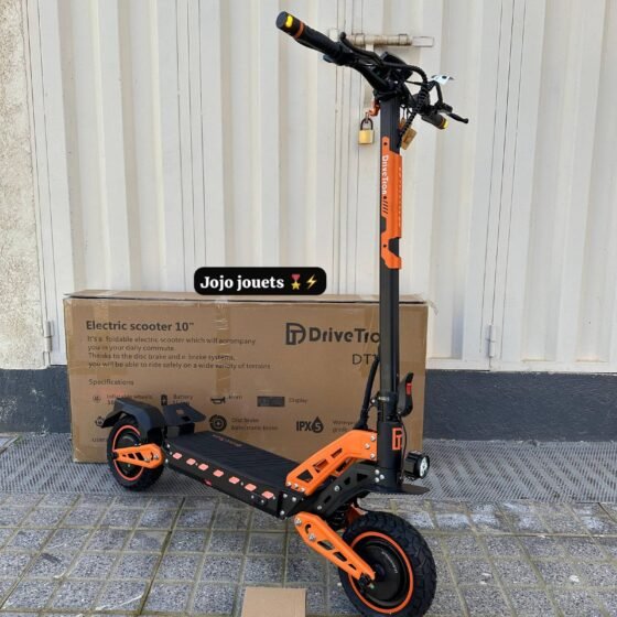 Vue 3 de Trottinette Électrique DRIVETRON DT10 PRO 52V