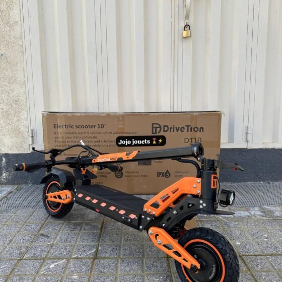 Vue 10 de Trottinette Électrique DRIVETRON DT10 PRO 52V