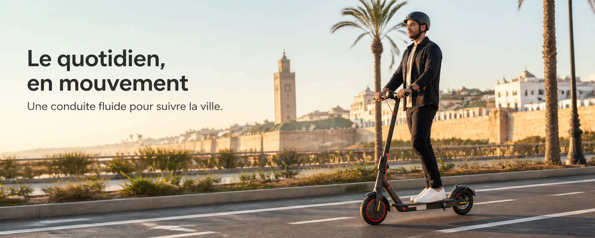 Trottinette Électrique AOVOPRO ES80 36V — mise en situation