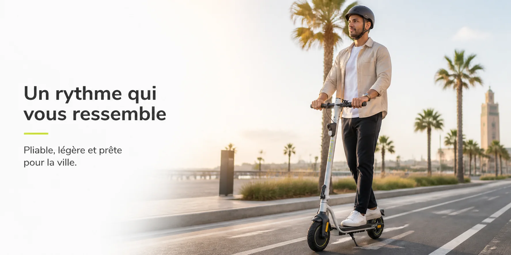 Trottinette Électrique Linear 10.4Ah - ECOXTREM — mise en situation